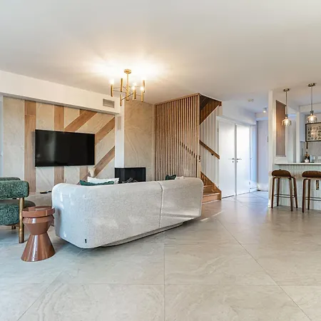 Elegant Family Near بيت للعطل دوفييل