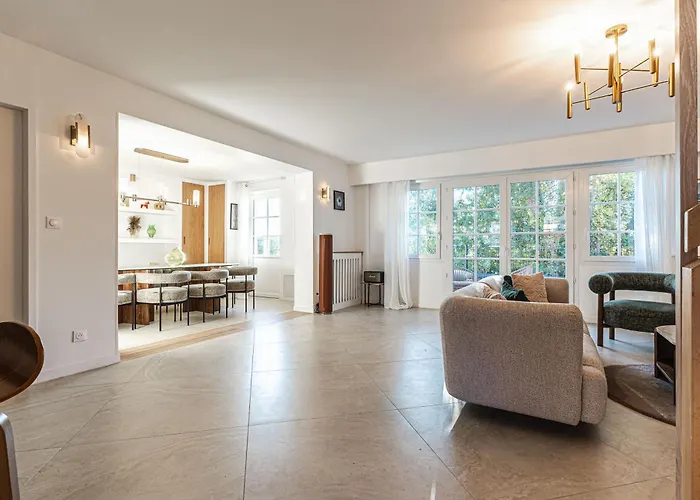 Elegant Family Near Deauville