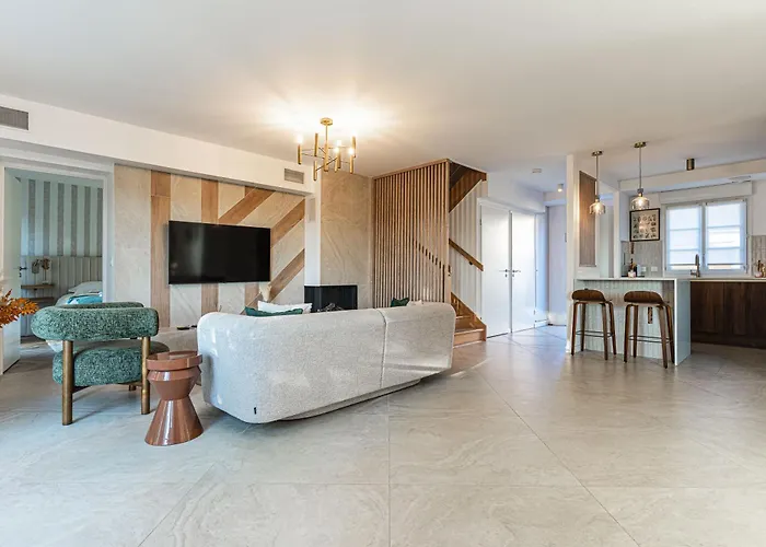 Elegant Family Near Casa de Férias Deauville